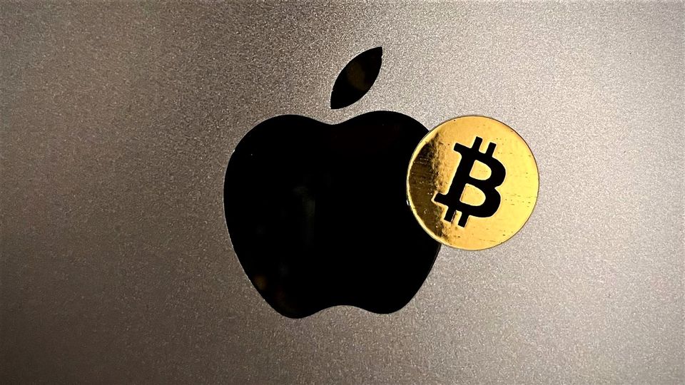 Ir vėl Diena kriptoje: Ir vėl "Apple", ir vėl BTC žemiau USD 25 000, ir vėl bitkoineris eina į prezidentus